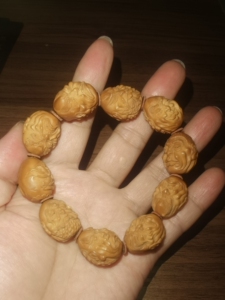 马良大师纯苏工橄榄核雕刻手串双面十八罗汉