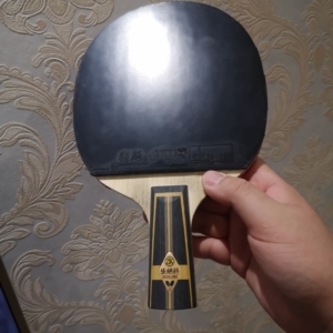 蝴蝶超级张继科直板,正手39度蓝省,反手t05fx,成色很好