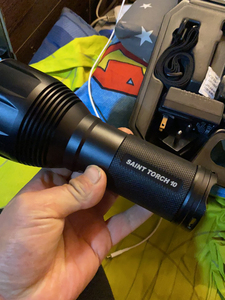 纳丽德圣火10saint torch10手电筒