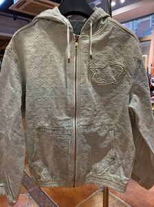 做旧牛仔外套lv休闲印花外套,柔软潮流男女同款