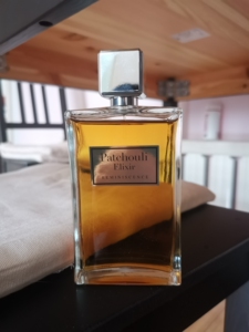 回忆广藿香精粹香水edp出分装