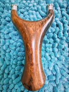 钛合金贴片反曲飞虎,美国高花沙漠铁木贴片,无瑕疵,弓高12.