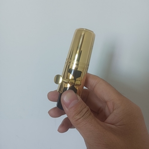 杰普特中音萨克斯原装笛头,口风小,适合初学者,要的联系.