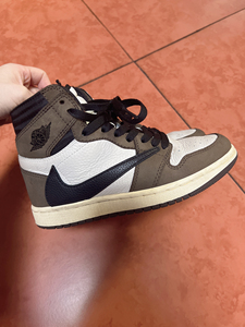 aj1高帮板鞋nike倒钩军绿色板鞋运动鞋跑步鞋潮流百搭