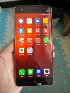 努比亚z17手机,6 64内存,高通骁龙835处理器,成色一