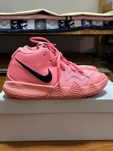 5码,已鉴定,耐克欧文5粉色配色,实战篮球鞋,鞋底