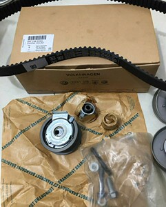 奥迪a4 b7 a6l c6 2.0t正时套装正时涨紧轮皮带