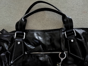 几乎全新folio品牌全牛皮高档时尚女包,原价1860元,因