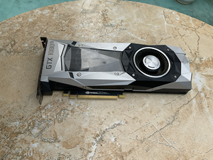 公版1080ti泰坦皮,无拆修,无暗病,正常使用痕迹,无盒