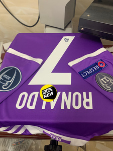 紫色皇马c罗球衣 皇马球衣16-17客场欧冠决赛版拉莫斯c罗