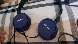 sony索尼正品有线头戴式耳机麦白黑色mdr-zx100,重