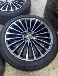 丰田皇冠改装轮毂