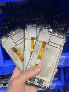 vivo y93 原装拆机显示屏幕 纯原装带框液晶总成