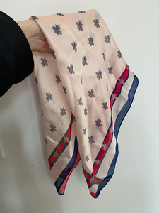 shine萱子气质搭百搭丝巾