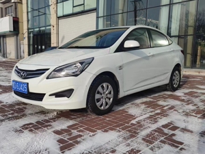 17年现代瑞纳 全车原版 经济省油 家庭代步用车[超便宜]