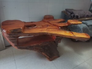 特价红香椿木根雕茶台(整体无拼接) 规格130*90*70c