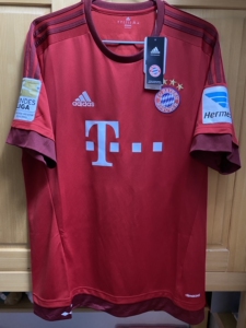 tb879425238淘宝【正品】拜仁慕尼黑1516赛季客场球衣0人付款400.