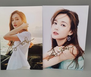 保真 李一桐 亲笔签名照