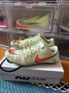 tb7038353708淘宝nike  jafly3  短跑钉鞋  鞋底硬度极高  穿了0人