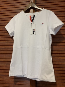fila菲乐t恤女烫钻短袖全新正品m码