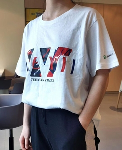 出75 德克士联名tnt短袖!