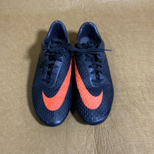二手正品,耐克毒蜂1足球鞋内马尔42码,保真如假包退,支持正
