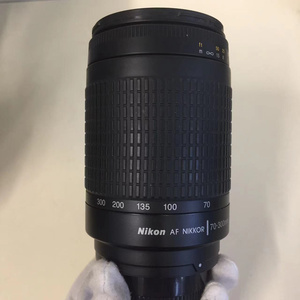 尼康70 300 小纸炮 ()9657746