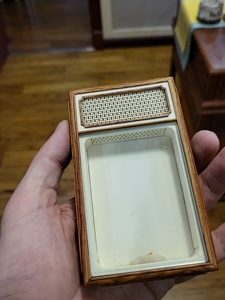 清心斋 海黄音响黄蛉盒子 非常大气上档次 北方有点干燥不适