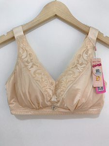 【包邮】全新品牌文胸缔妒34/75c密肤色高品质无钢圈薄款文