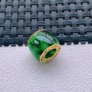 缅甸天然a货翡翠18k金镶嵌水润满绿路路通吊坠1.97克