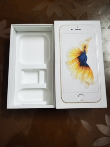 苹果6s原装包装盒 包装盒,包含原装的各种三包凭证说明书