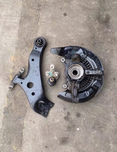 丰田凯美瑞 汉兰达下摆臂 羊角总成 原装拆车件