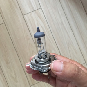 dl250 gw250 gsx250原装大灯h4灯泡全新全新