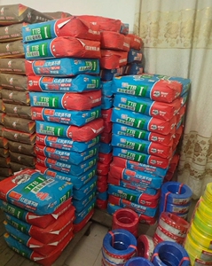 德高一型瓷砖胶批发27一包自提,包送30一包