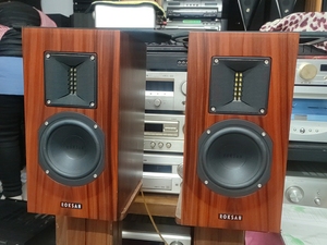 原装进口roksan乐圣hifi音箱,型号 k2tr5书架音