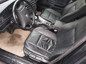 宝马e39原厂黑色座椅 内饰全套,难得有这么齐全,成色极品