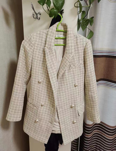 郁香菲小香风显瘦小个子黑白格西装外套