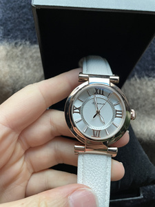 000人付款淘宝lexus雷克萨斯女性石英腕表 手表 白色表带阿兜阿兜