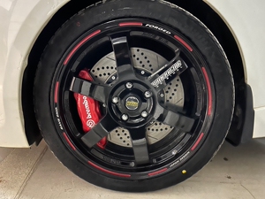 仁记汽车改装淘宝布雷博brembo拆车刹车卡钳18z 19z f50改装鲍鱼