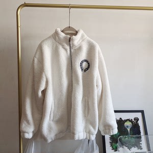 690元包邮.全新克罗心羊羔绒外套.毛毛柔软细腻.图实拍.