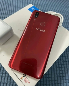 (几乎全新)vivox21,黑红两色闲置二手手机,当时买了1