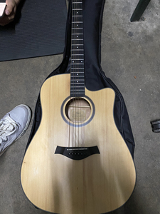 kayza卡宴单板吉他42寸,全新仅调试,过生日别人送的礼物