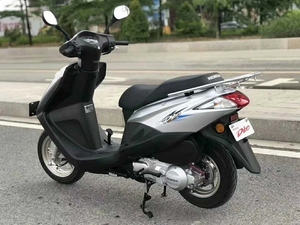 踏板车,女装车二手摩托车五羊本田新大洲本田diopch12320141100