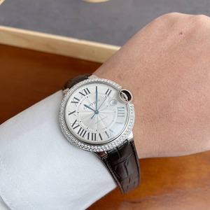 卡地亚手表男钻