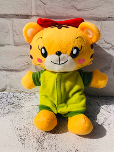 正版巧虎妹妹小花公仔玩偶穿衣偶绿色衣服配裤子6元 一套