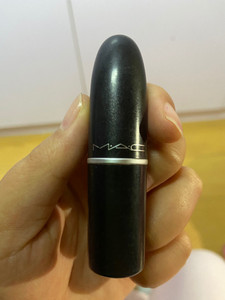 mac魅可口红a18口红色号,用了几次,支持专柜验货,喜欢的