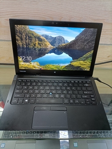 东芝z20t-c m7 6y75 8g内存屏 pc平板二合一