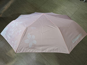 星巴克樱花系列雨伞,全新原包装未使用.