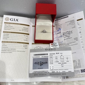 00刘鈊liu淘宝宝庆银楼商场专柜买的白金750钻戒,证书发票都有,一口
