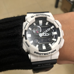 卡西欧手表黑白熊猫